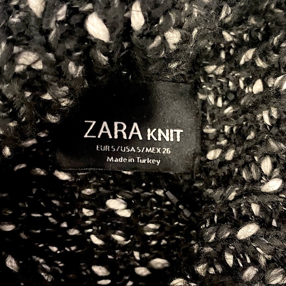 Long knitted Zara sweater with two slits - Picture 3 of 3